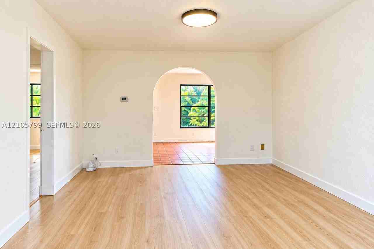1400 Madrid St - Photo 4 of 14