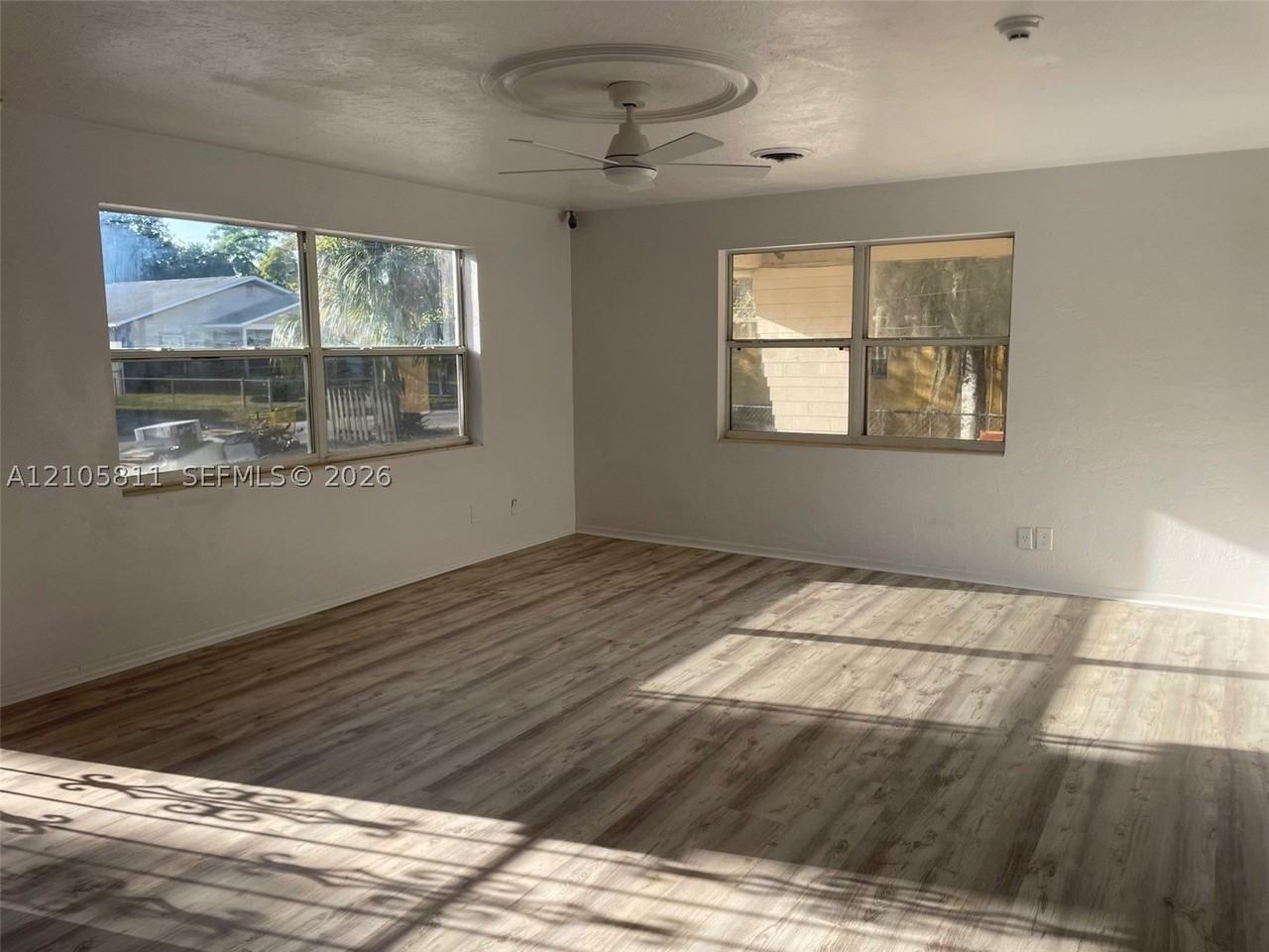 317 Parkway St - Photo 5 of 15