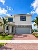 642 Ne 1st Ter - Photo 1 of 1