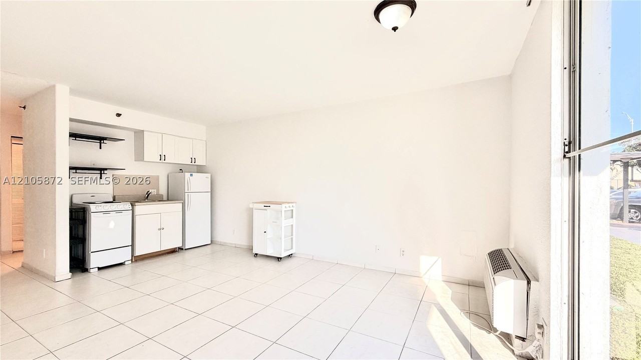 16450 Nw 2nd Ave #103