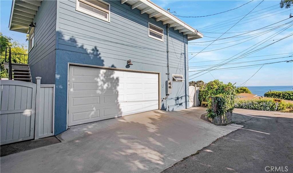 238 Cajon St - Photo 2 of 16