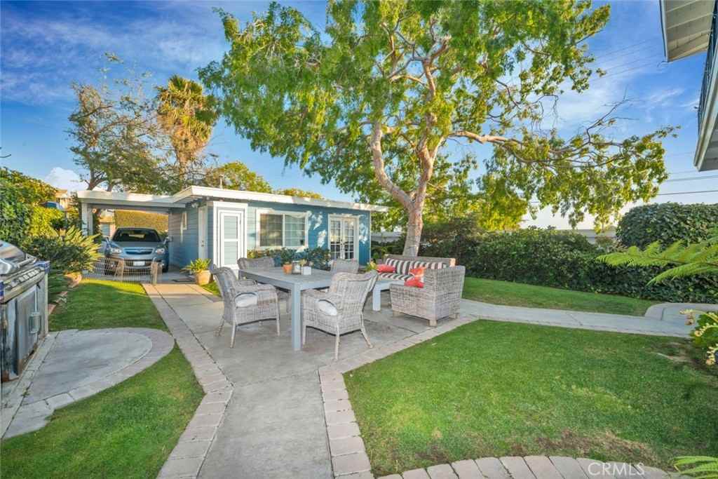 238 Cajon St - Photo 5 of 16