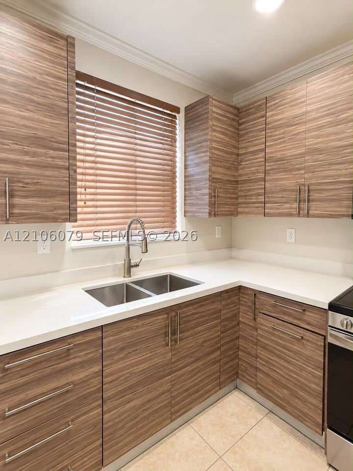 7325 Nw 174th Ter #102 - Photo 5 of 13