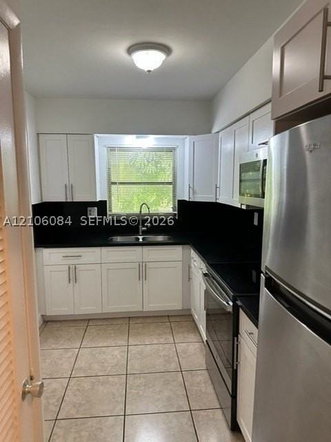 324 Se 10th Ave #1-8 - Photo 3 of 16