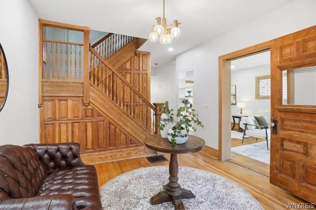 138 Highland Ave - Photo 4 of 50