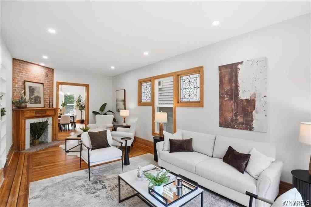 138 Highland Ave - Photo 6 of 50
