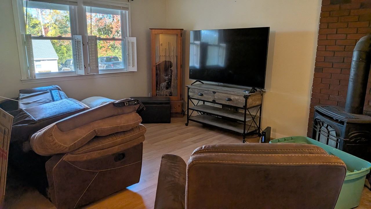 79 Woodland Hls - Photo 3 of 14