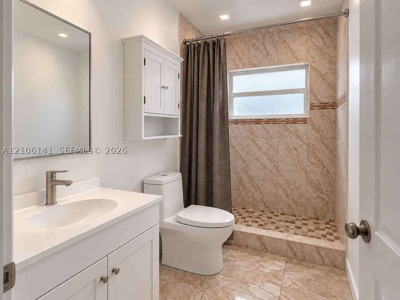 5190 E 10th Ave #1 - Photo 4 of 6
