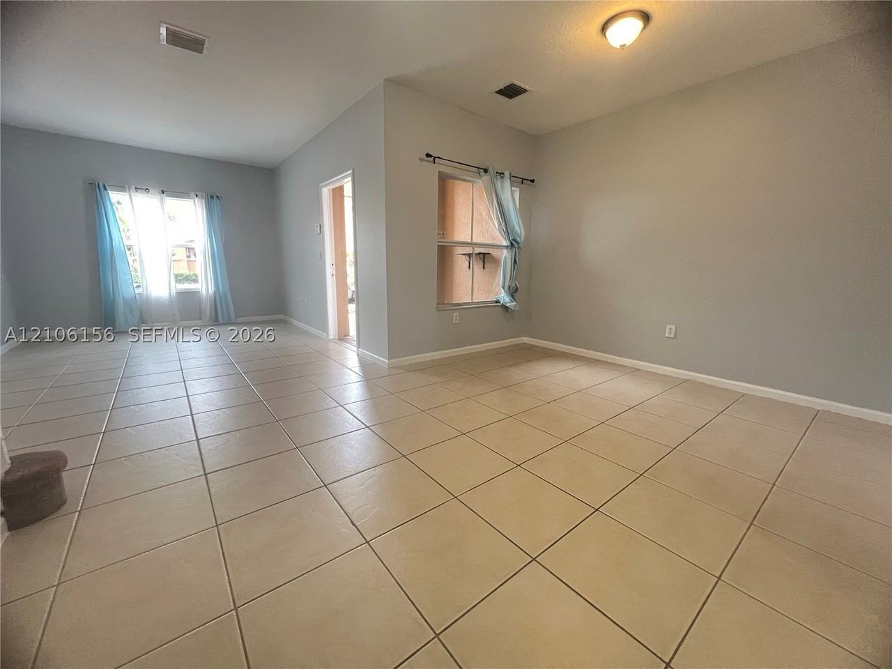 12016 Sw 28th St #403-4 - Photo 5 of 28