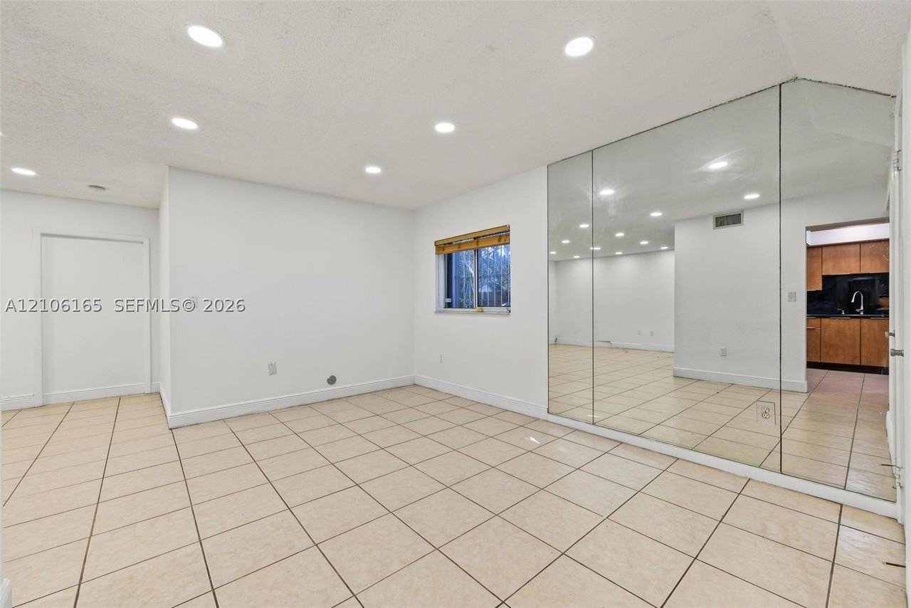 7205 W 3rd Ave #1 - Photo 5 of 22