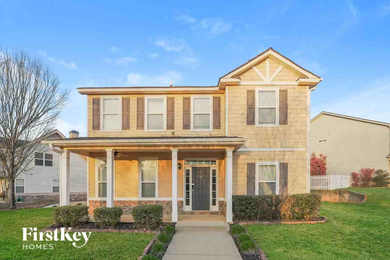 126 Newnan Lakes Blvd