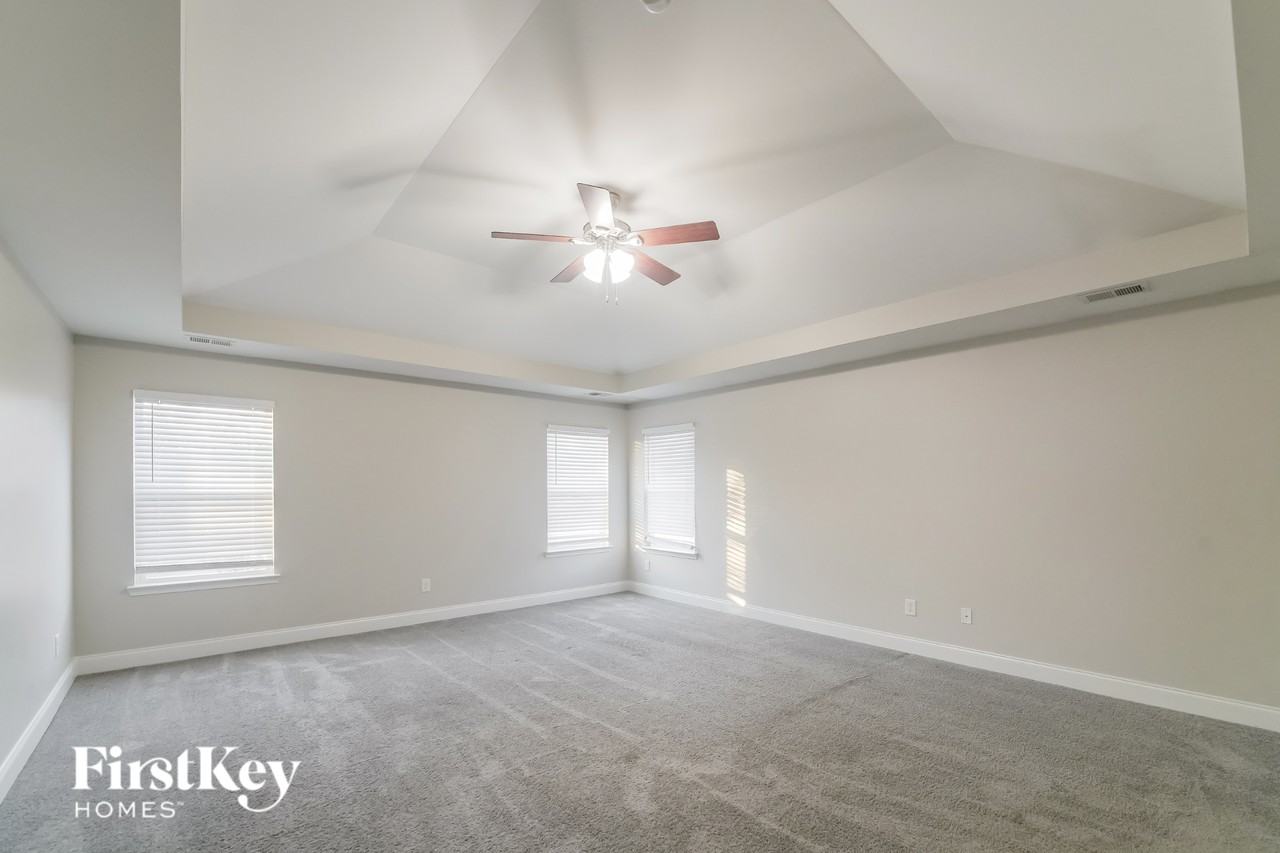 126 Newnan Lakes Blvd - Photo 6 of 16