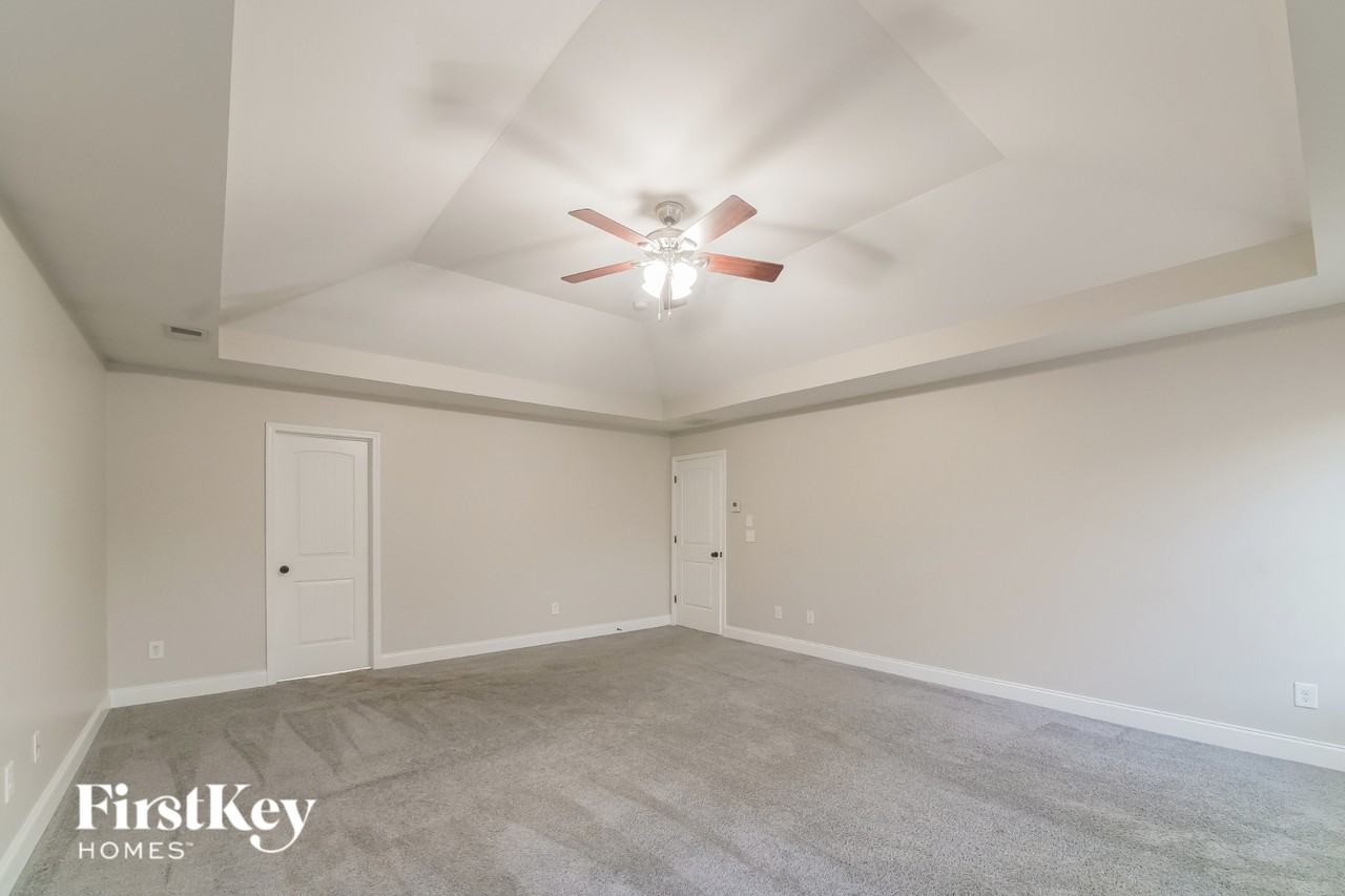 126 Newnan Lakes Blvd - Photo 7 of 16