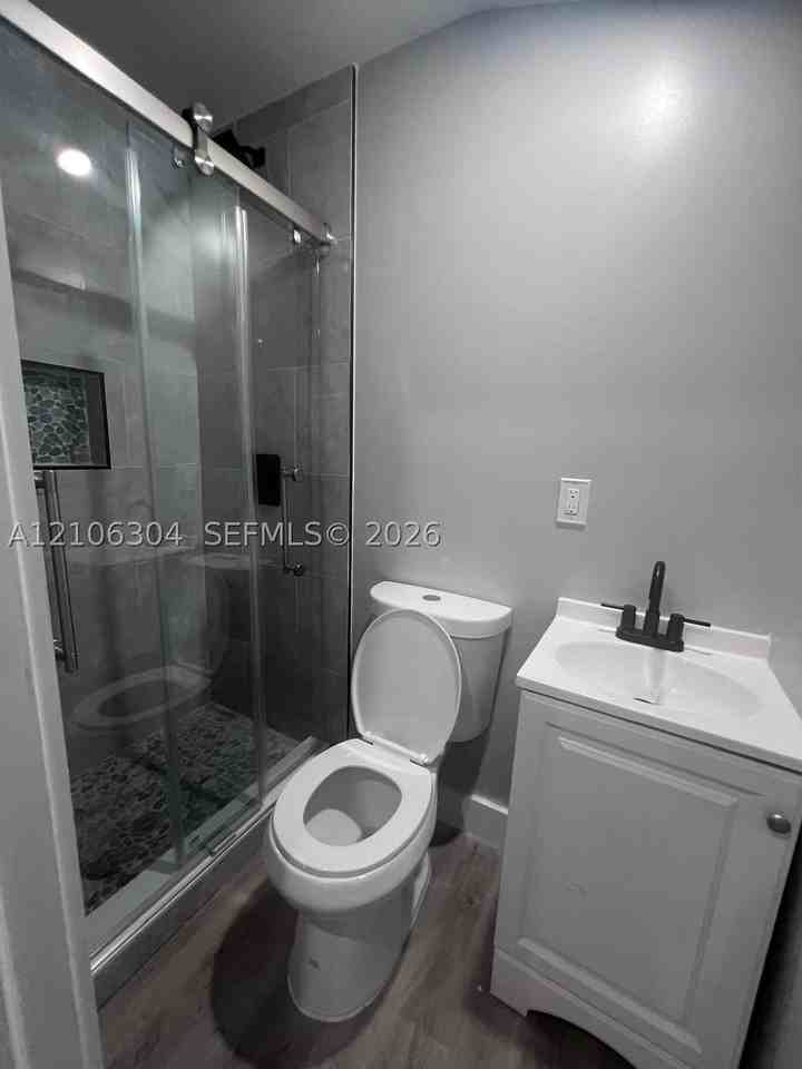 245 Nw 117th St #0 - Photo 4 of 4