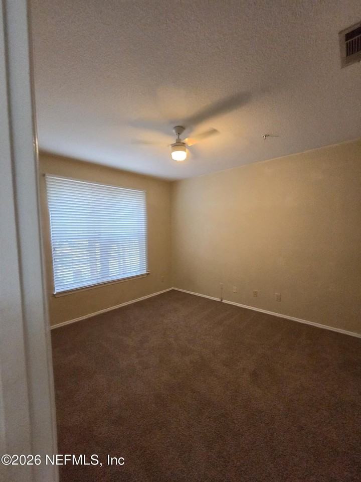 13810 Sutton Park Dr - Photo 7 of 18