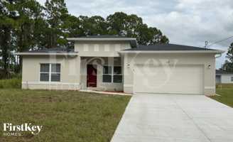 featured image of 3239 Halblum Ave Se