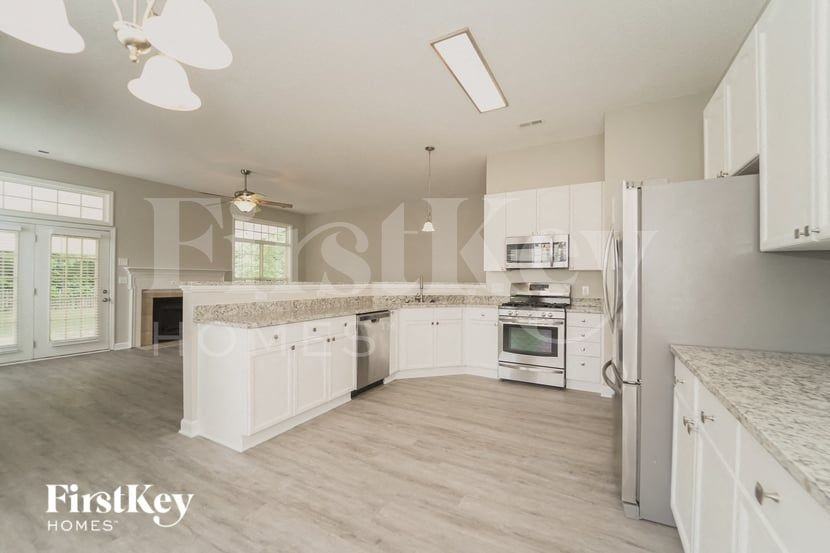 6608 Barkley Farm Rd - Photo 6 of 15