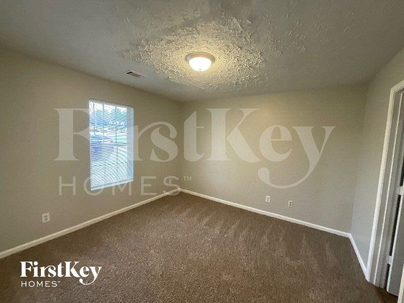 5473 Bethel Rd - Photo 7 of 11