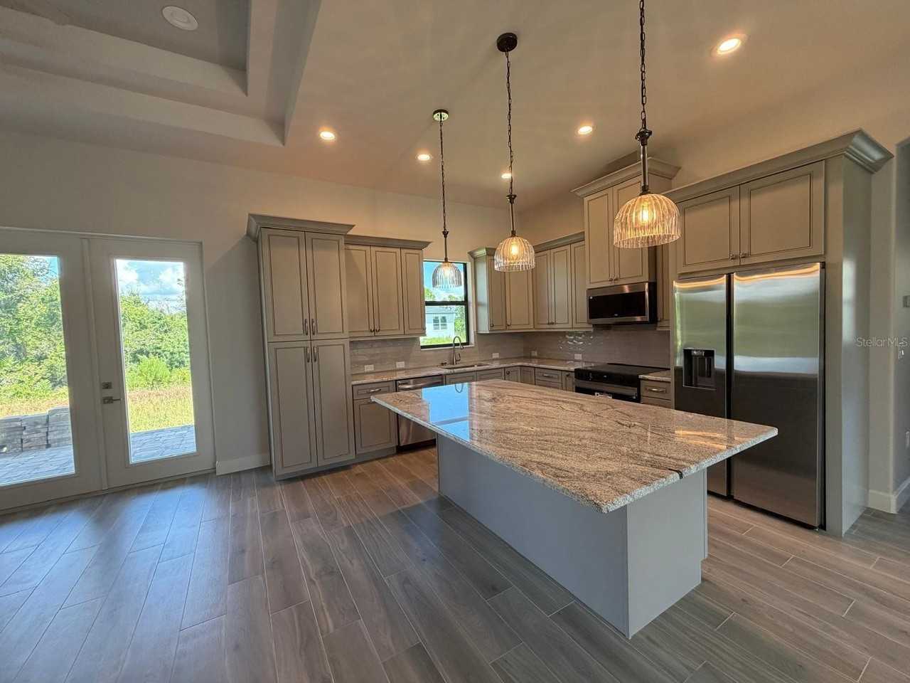 14182 Barbet Ln - Photo 3 of 23