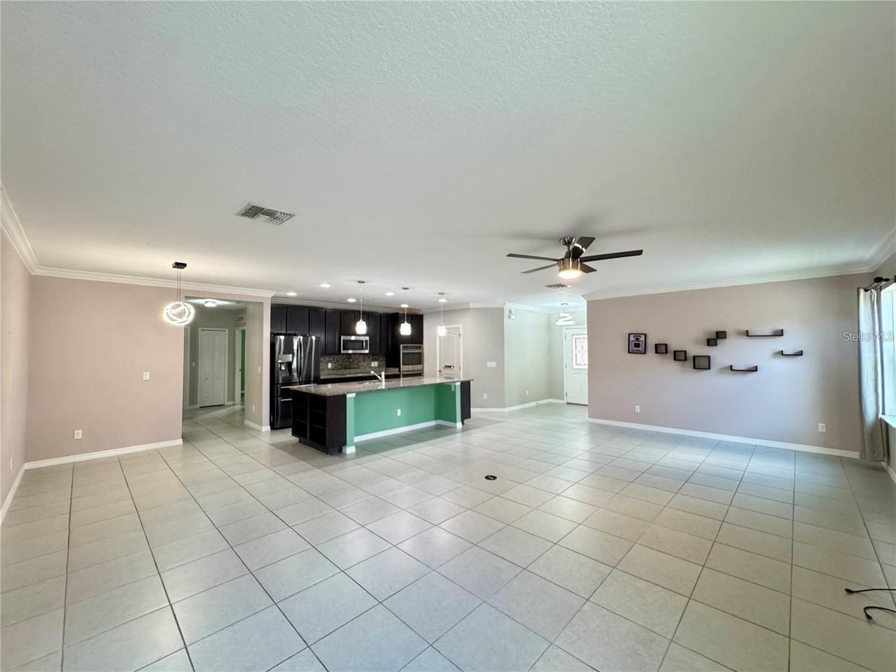 3705 Apopka Ridge Cir - Photo 2 of 30