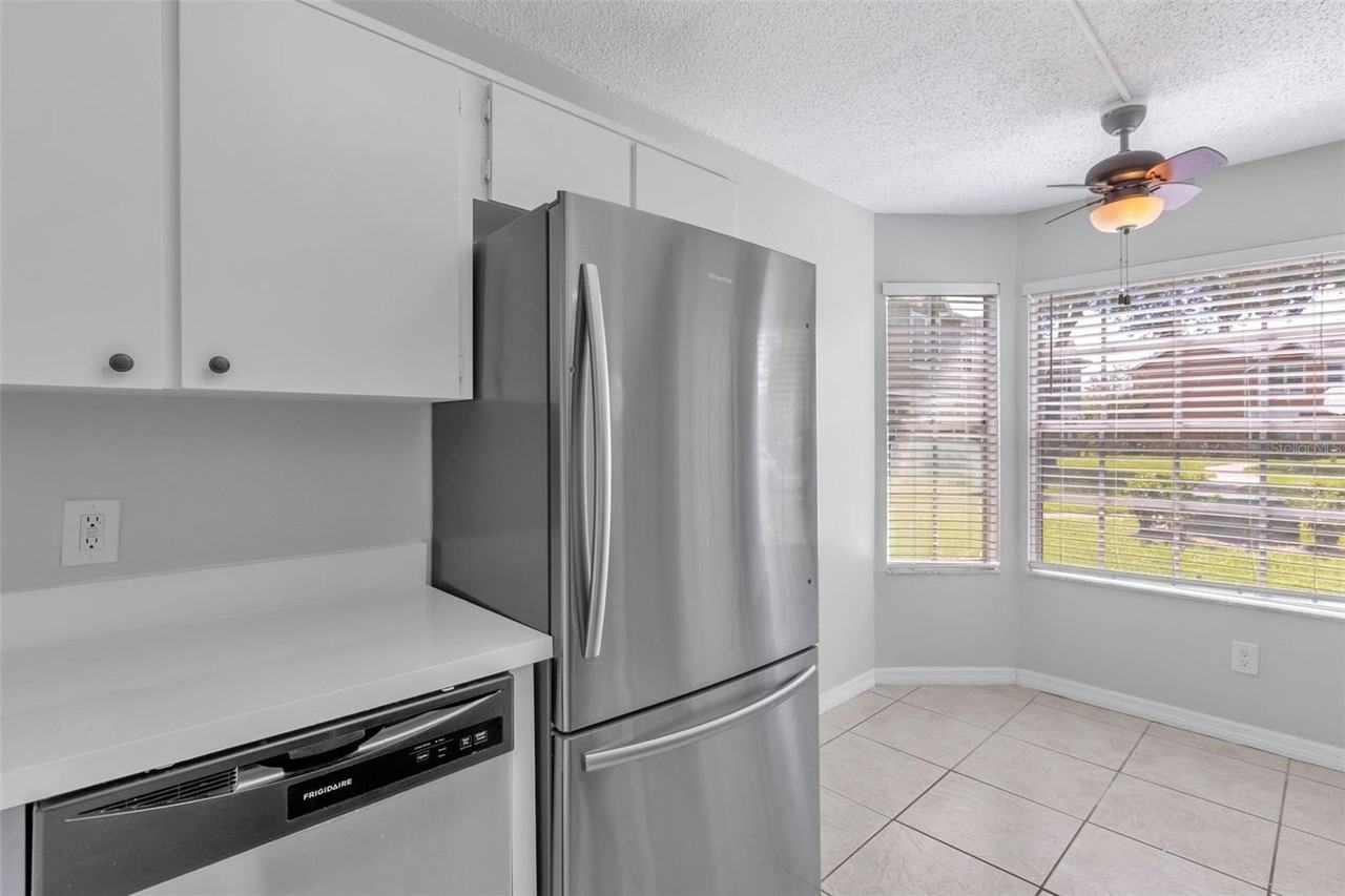2037 Waterleaf St - Photo 7 of 41