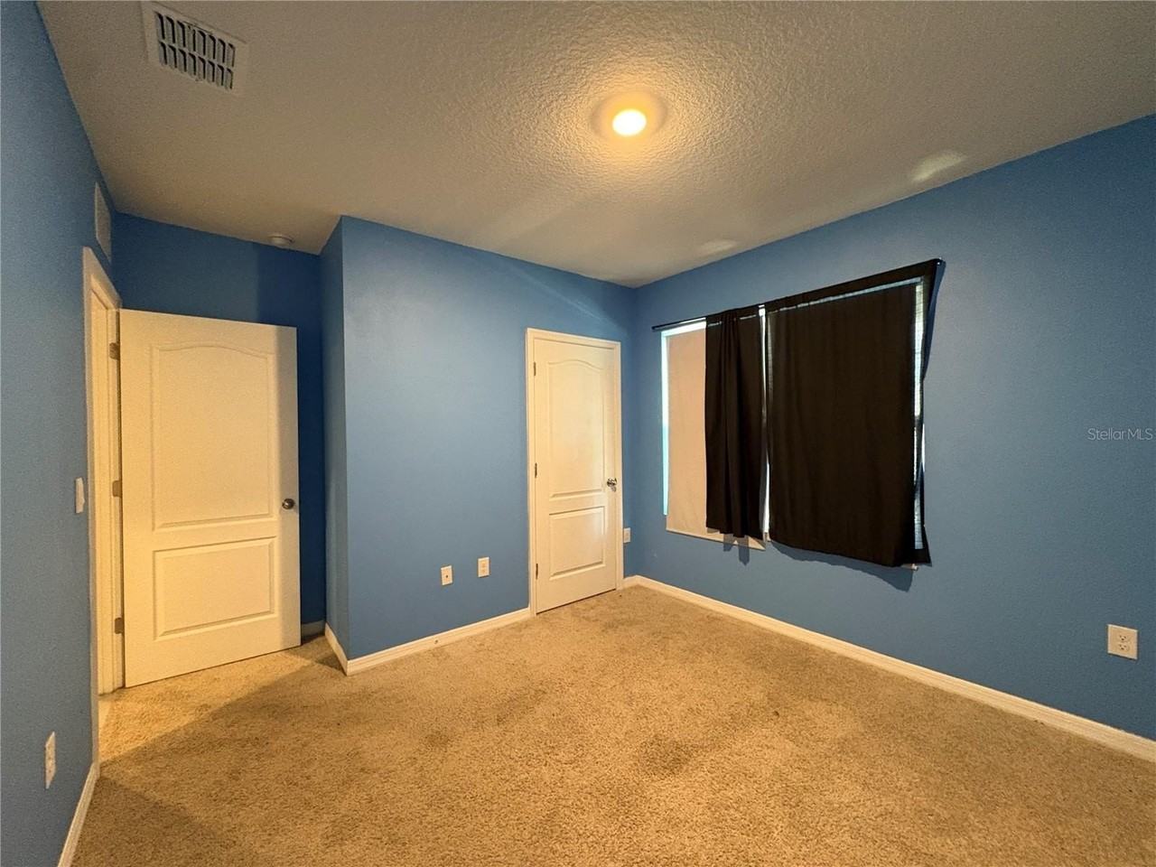 2894 Common Crane Ct - Photo 4 of 24