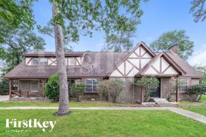 featured image of 27011 Westwood Dr
