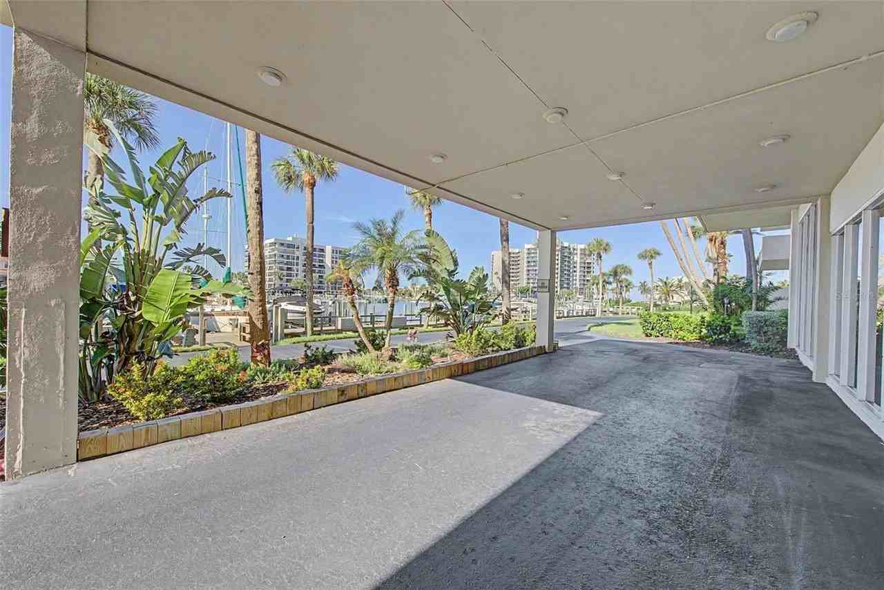 1621 Gulf Blvd #1601 - Photo 2 of 50