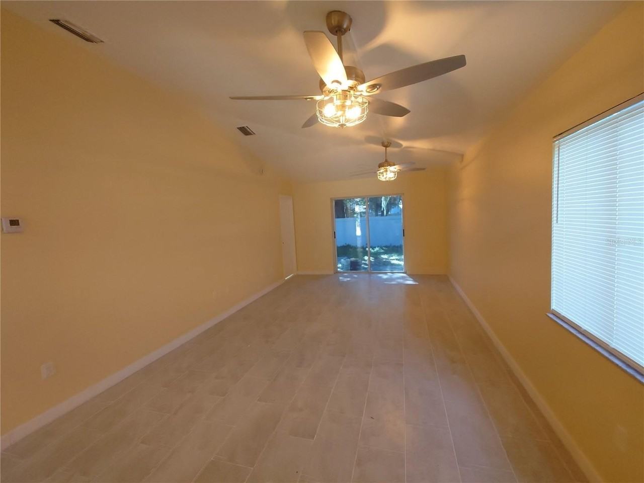 403 Abigail Rd - Photo 2 of 7