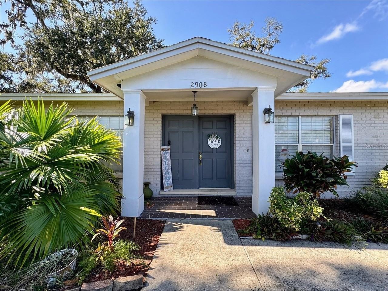 2908 Forest Cir - Photo 4 of 41