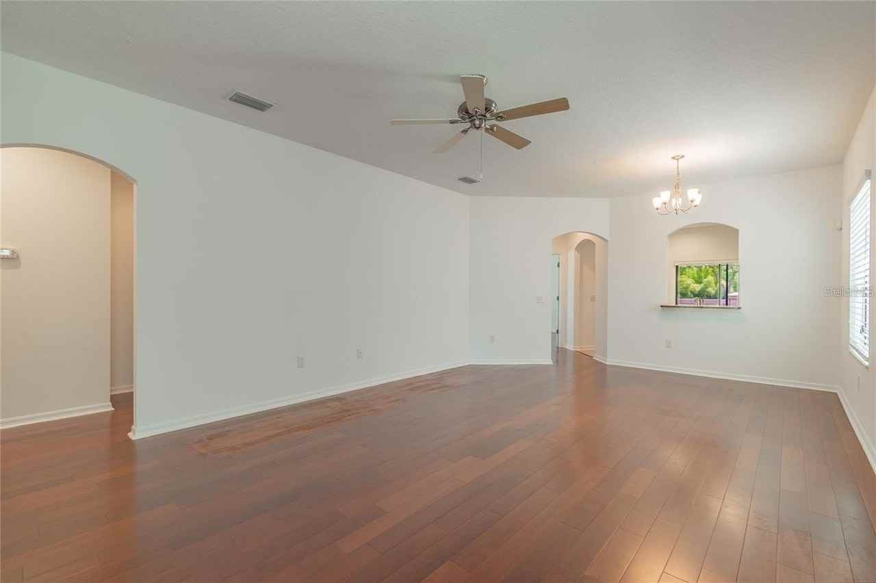 7815 Tuscany Woods Dr - Photo 4 of 22