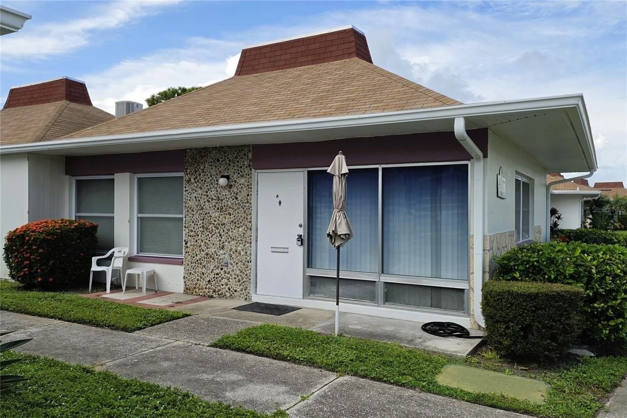 4319 Tahitian Gardens Cir #A - Photo 6 of 29