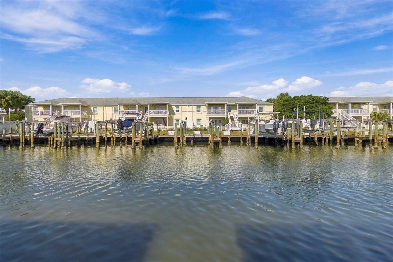 4945 Coquina Key Dr Se #C - Photo 2 of 27
