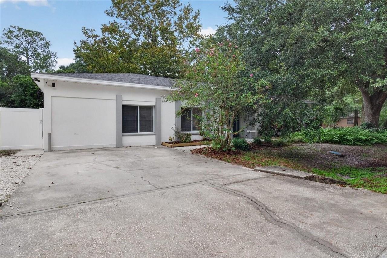 5114 Chilkoot St - Photo 4 of 50