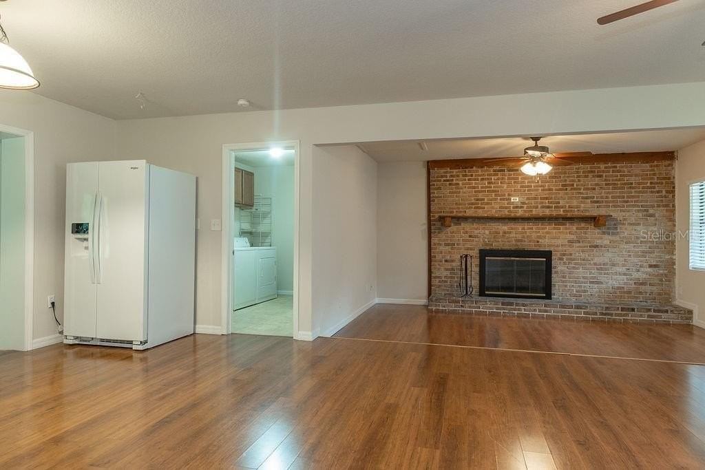 726 N Parkway St - Photo 7 of 16