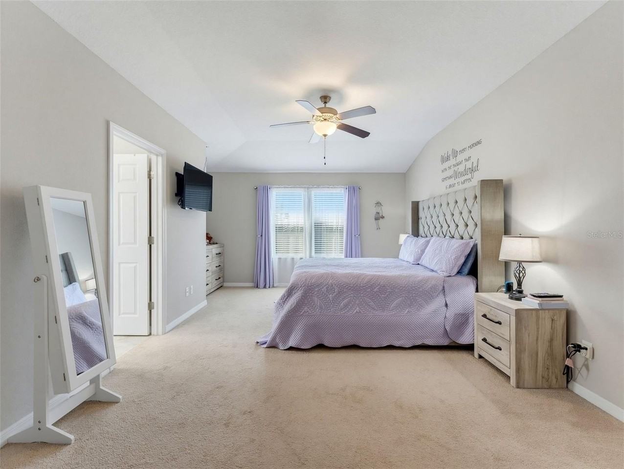 18882 Beautyberry Ct - Photo 5 of 50