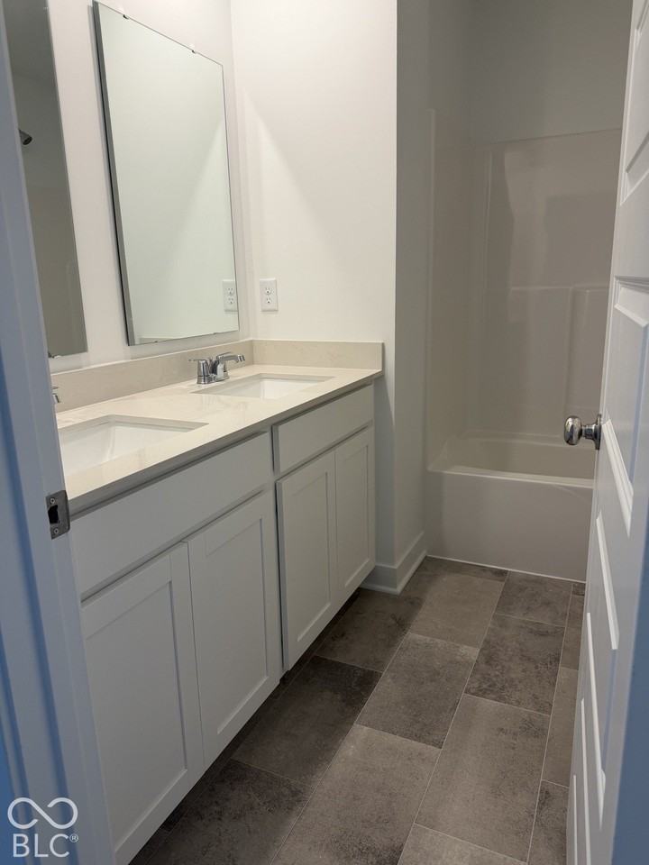 5600 Palazzo Ln - Photo 5 of 42