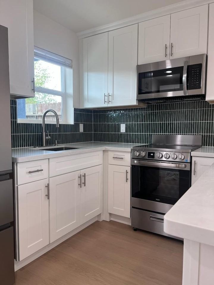 532 Mayfair Ave - Photo 2 of 38