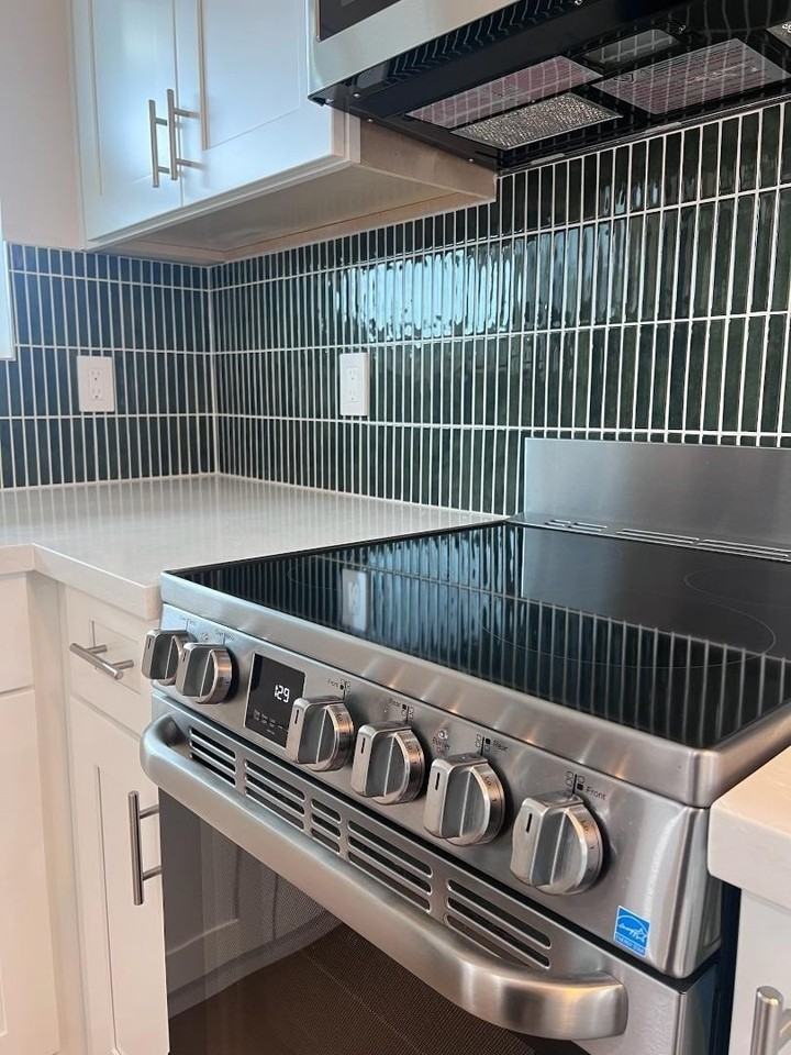 532 Mayfair Ave - Photo 4 of 38