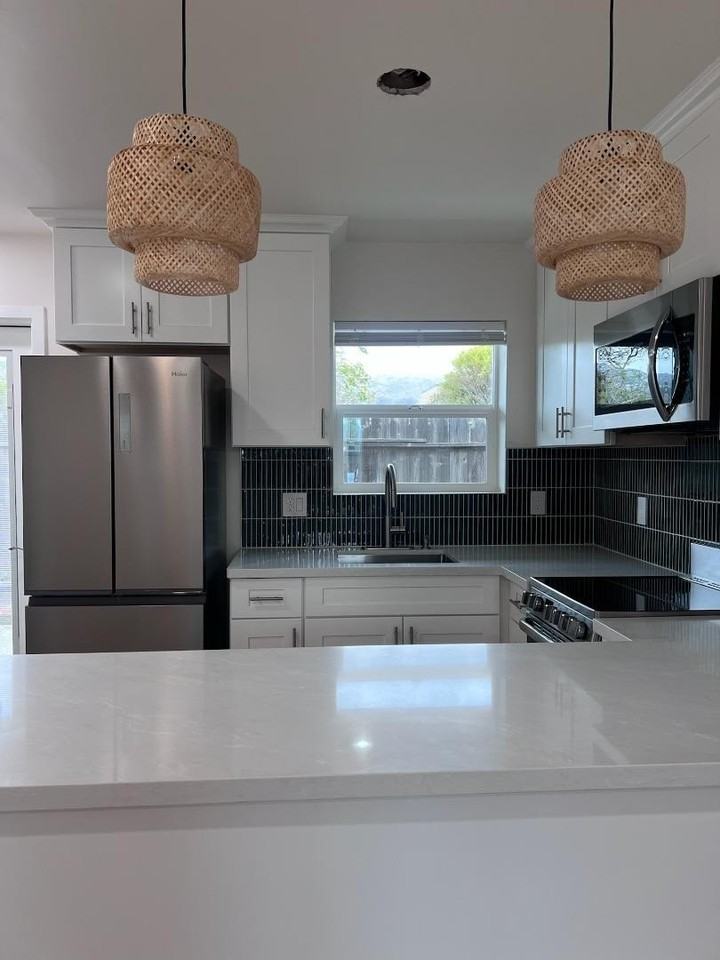 532 Mayfair Ave - Photo 6 of 38