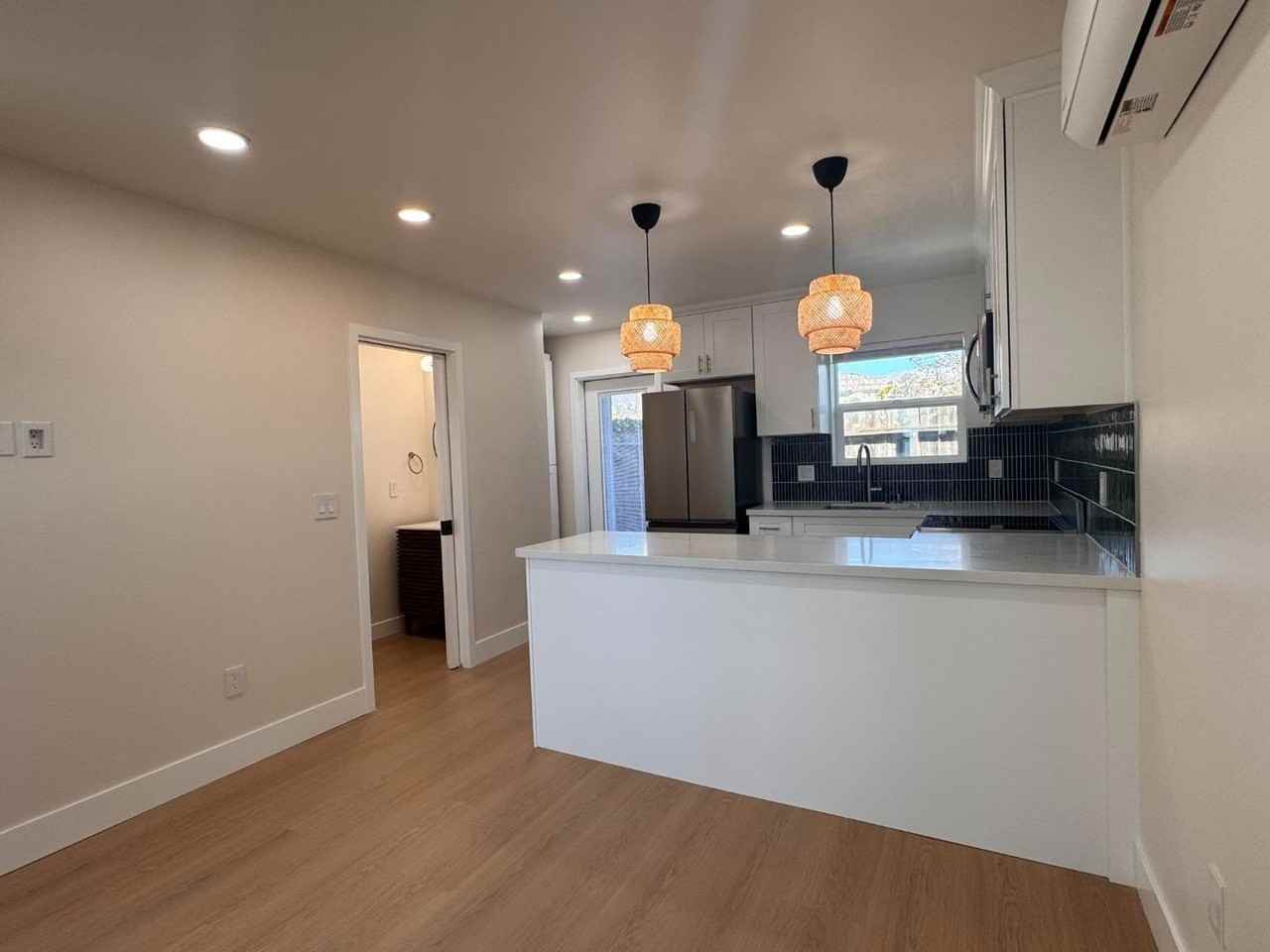 532 Mayfair Ave - Photo 7 of 38