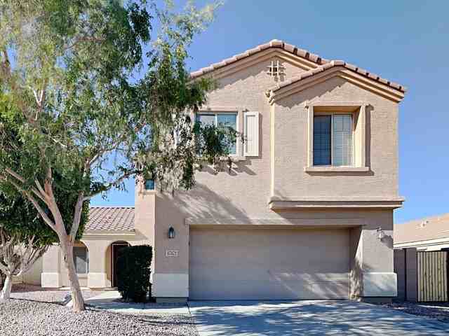 17472 W Watson Ln