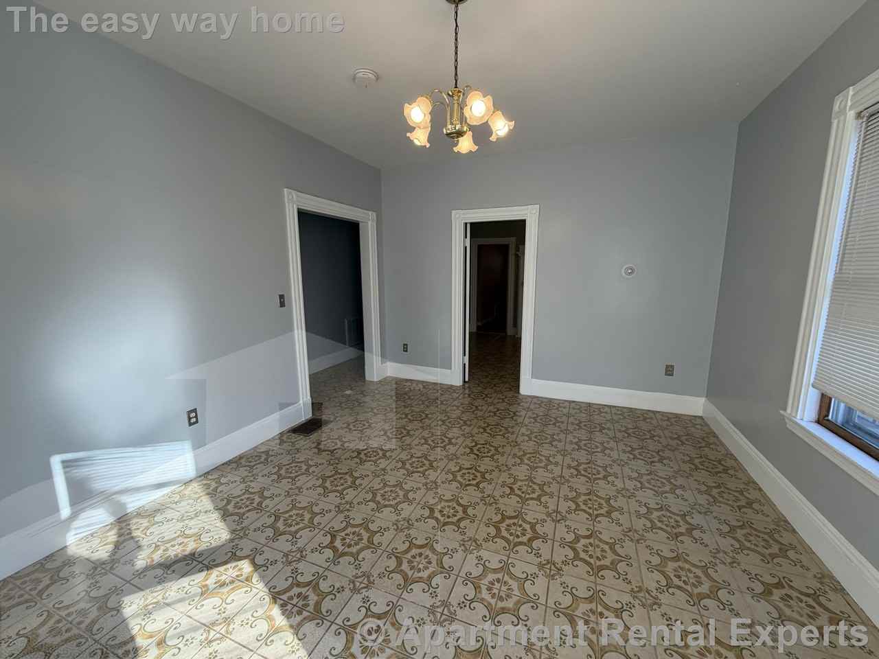103 Central St #1 - Photo 5 of 27