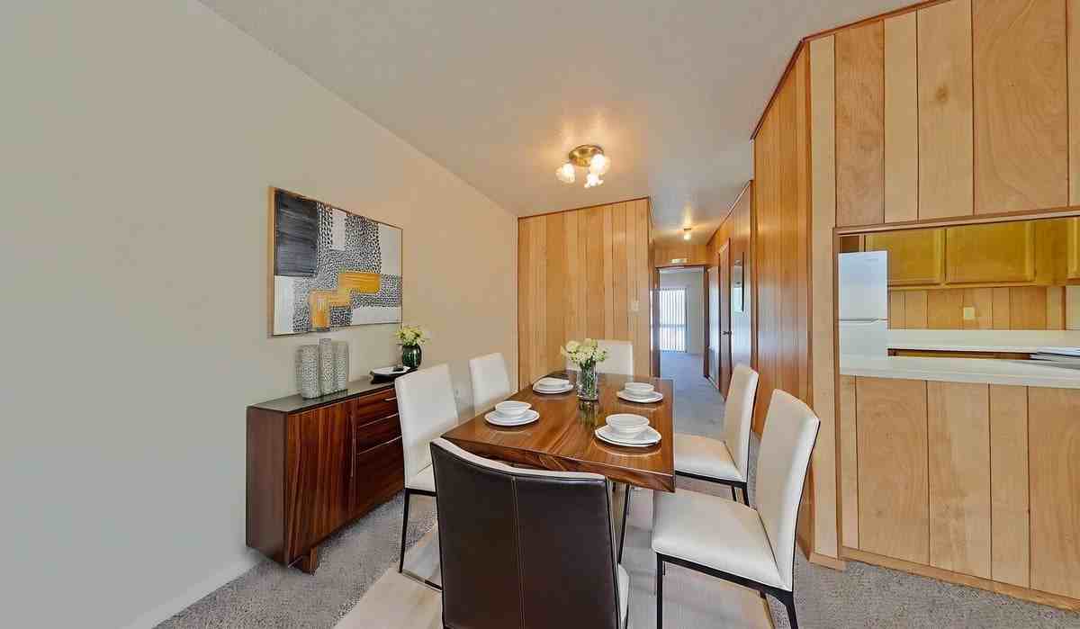 211 Tooke St #L - Photo 6 of 11