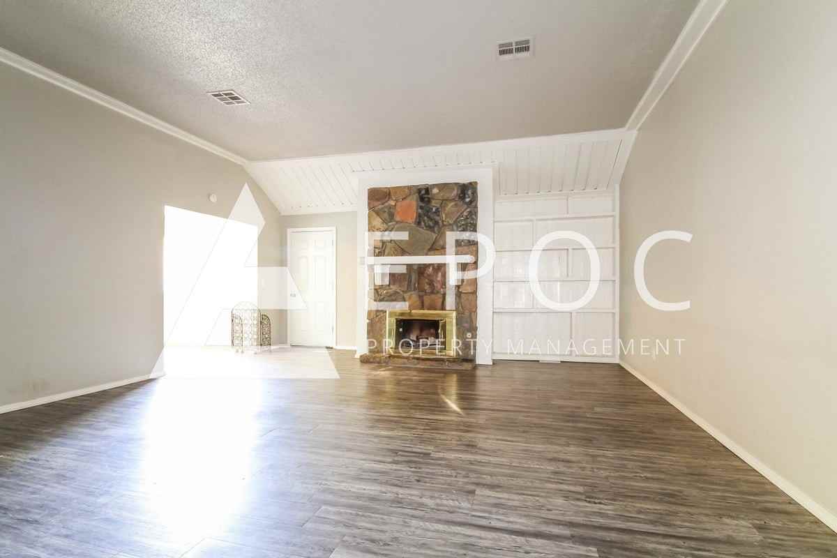 2621 Sw 99th St - Photo 6 of 16