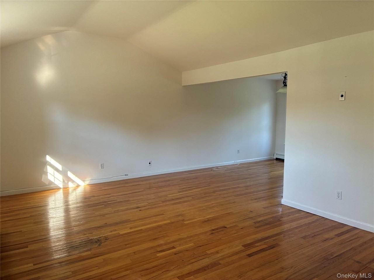 76 Keane Ln - Photo 3 of 25