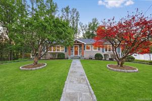 featured image of 350 Spring St
