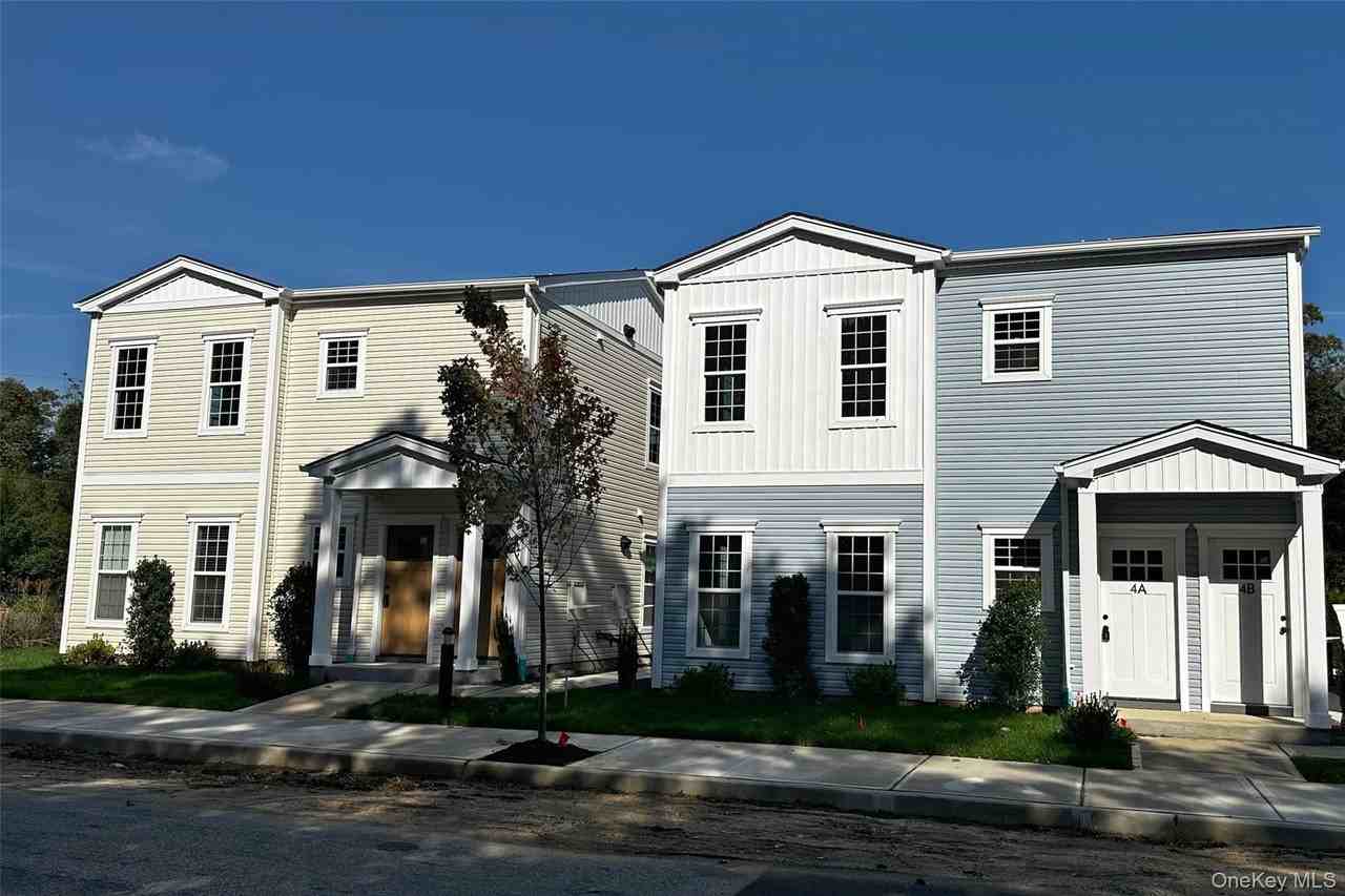7 Patton Ave #4A