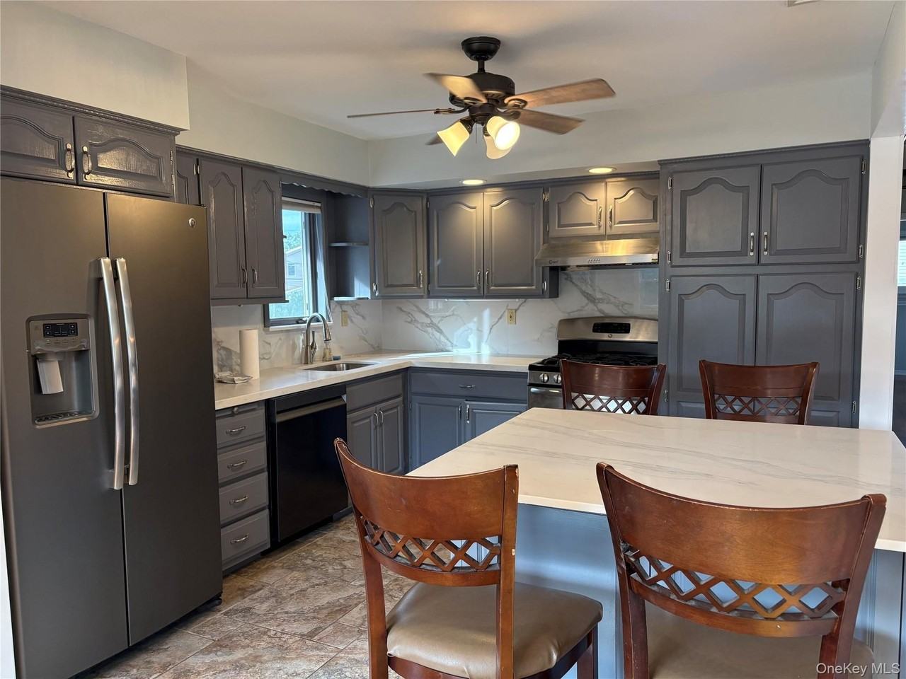 6 Warbler Ln - Photo 3 of 21