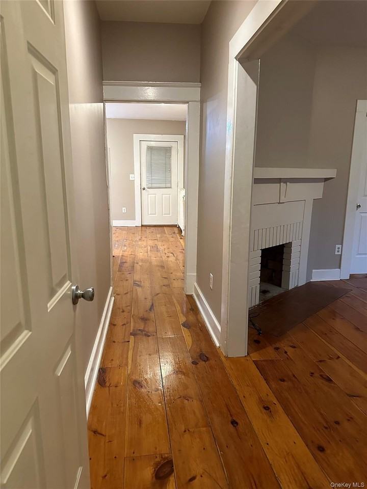 65 North St #1